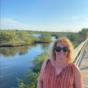 Meet your Posher, Sheri